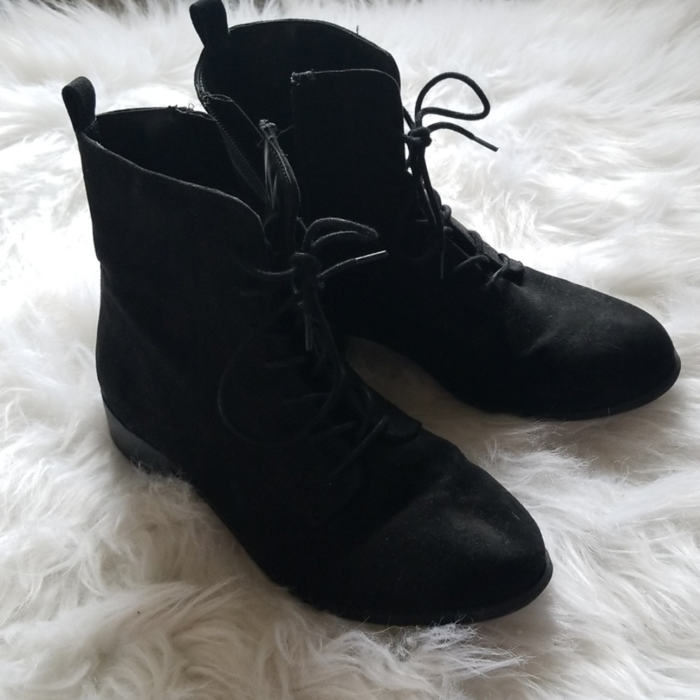 Black boots